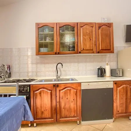 Apartament Nikola