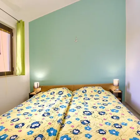 Apartment Nikola Vinkuran